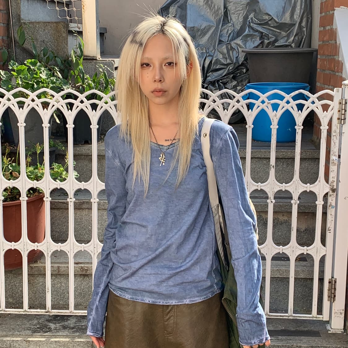 조르지오 브라토 백 레더 패치 브이넥 다잉 롱슬리브 상품이미지1