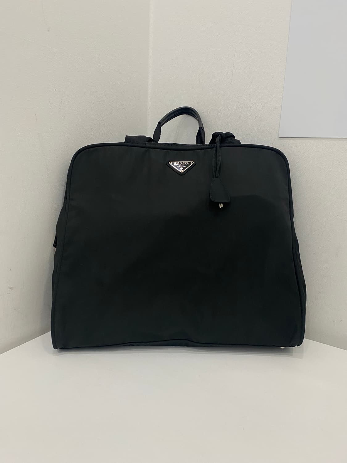 프라다 테수토 나일론 토트백 상품이미지1