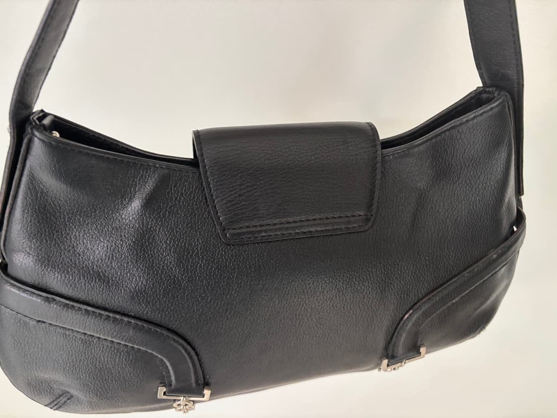 페라가모 간치니 블랙 숄더백 상품이미지6