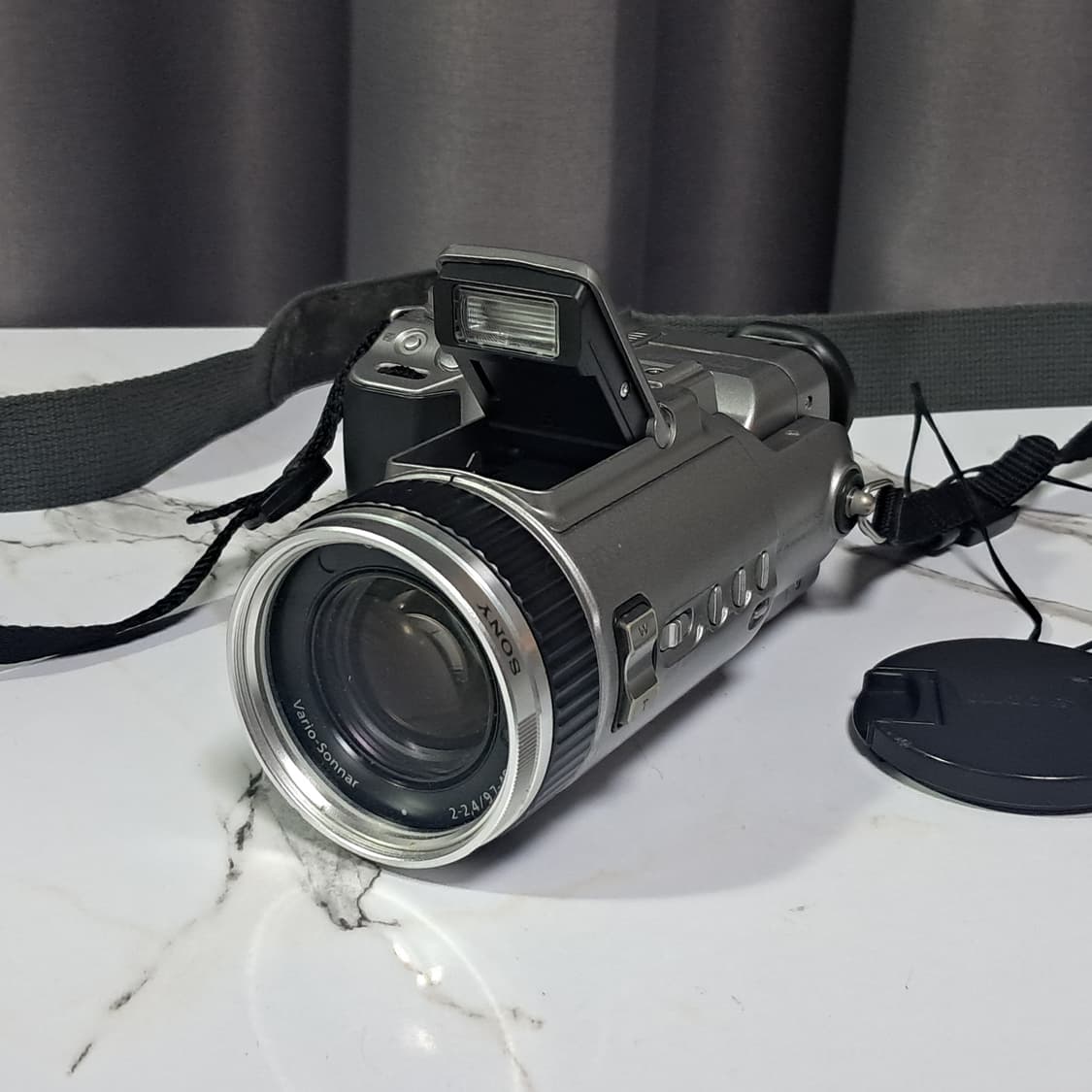 희귀템! 소니 사이버샷 DSC F707 디지털카메라 상품이미지5