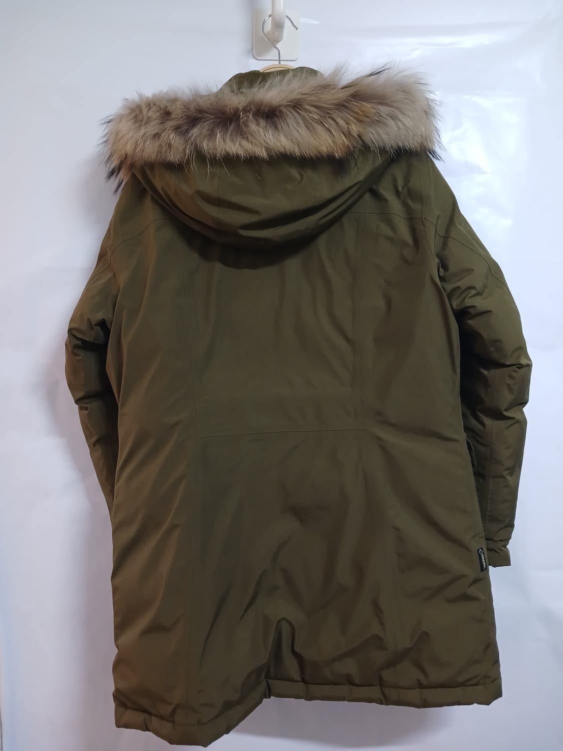 (95)코오롱스포츠 고어텍스 여성 다운패딩점퍼 카키 상품이미지4