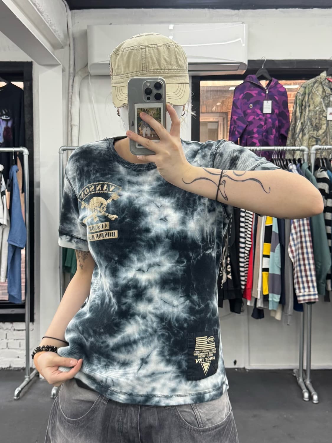 밴슨 레더 타이다이 와플 티셔츠 상품이미지2