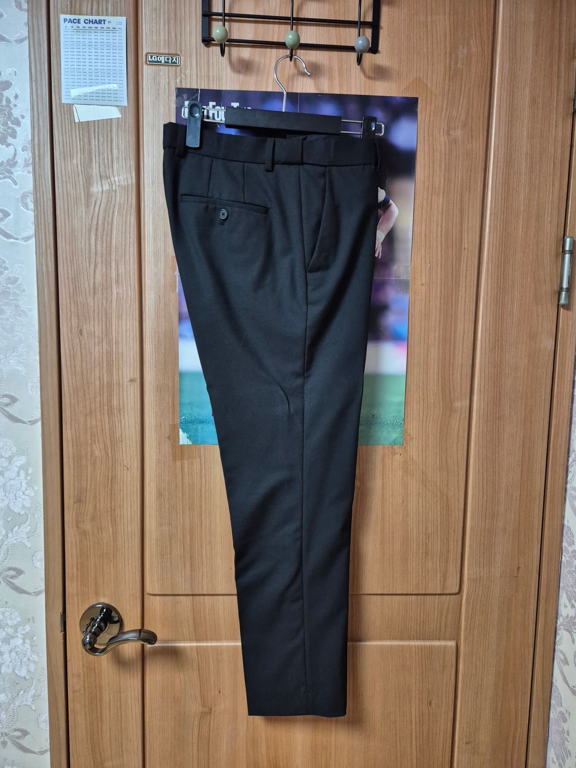 무탠다드 라이트웨이트 테이퍼드 슬랙스 블랙 32 상품이미지2