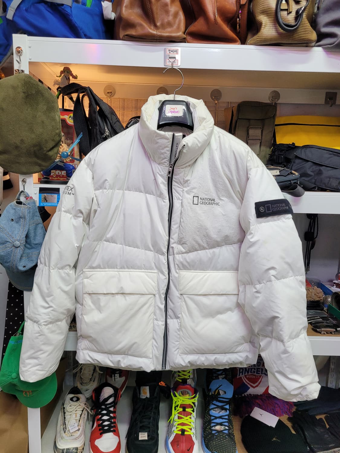 내셔널지오그래픽 고어텍스 거위털 패딩 상품이미지1