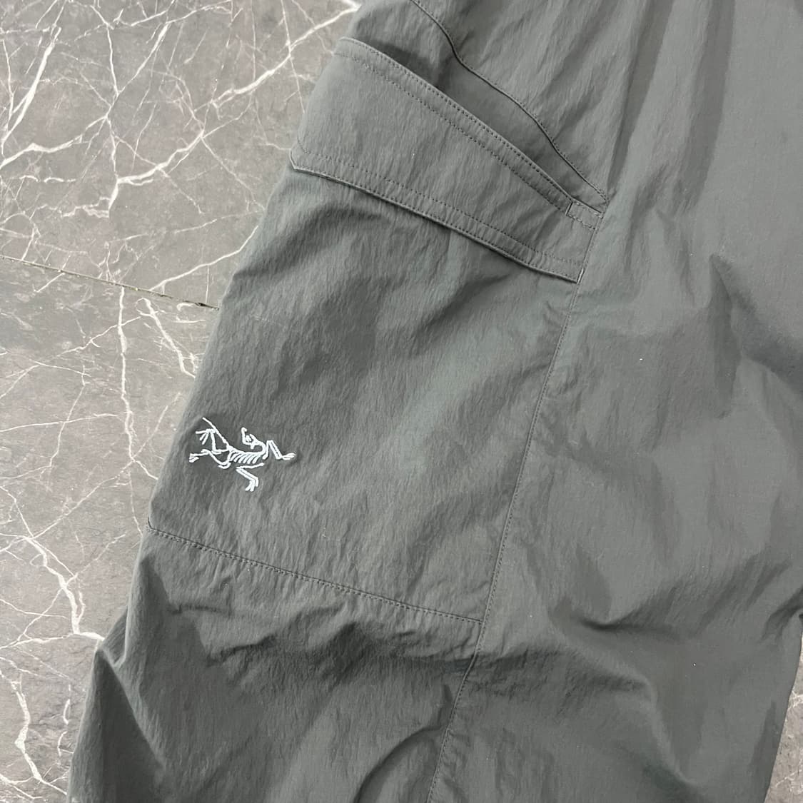 아크테릭스 람파트 나일론 와이드 트랙팬츠 상품이미지6