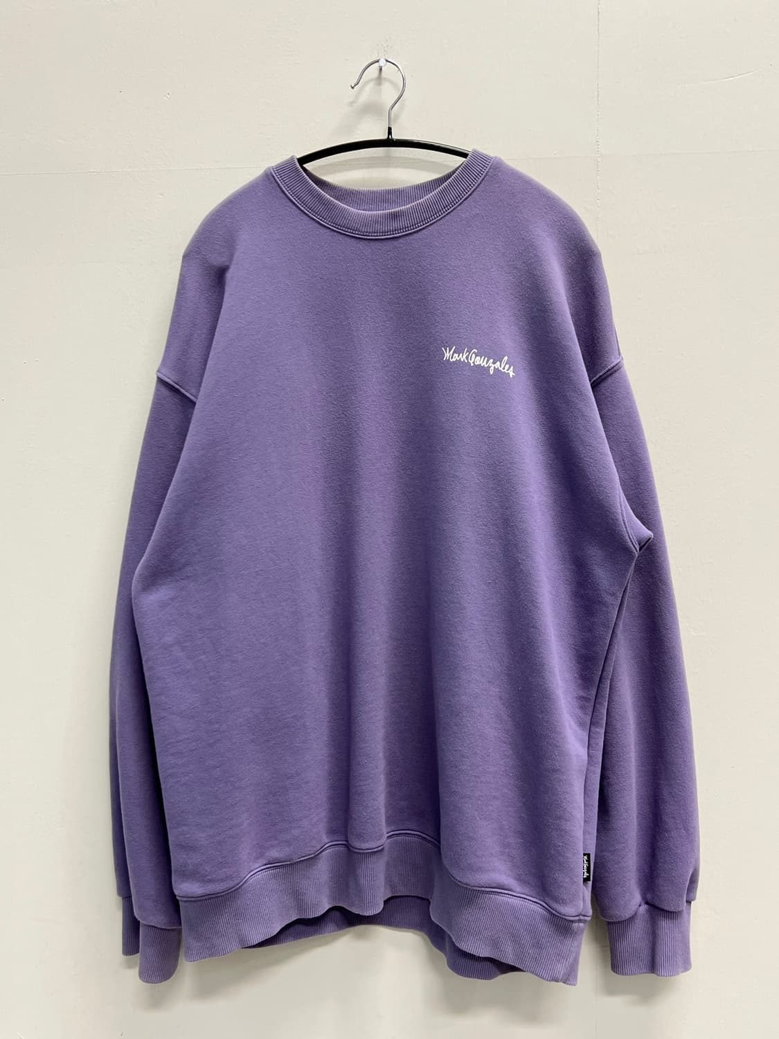 마크곤잘레스 맨투맨 연보라 상품이미지2