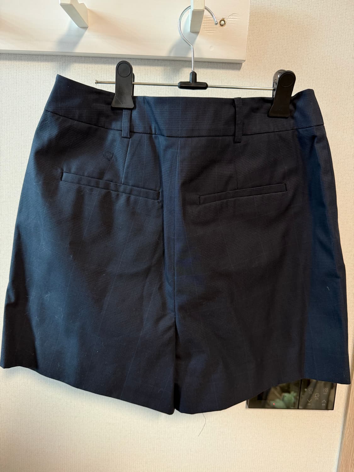(새제품)S/e/o 에스이오 raw edge shorts navy 반바지 상품이미지5