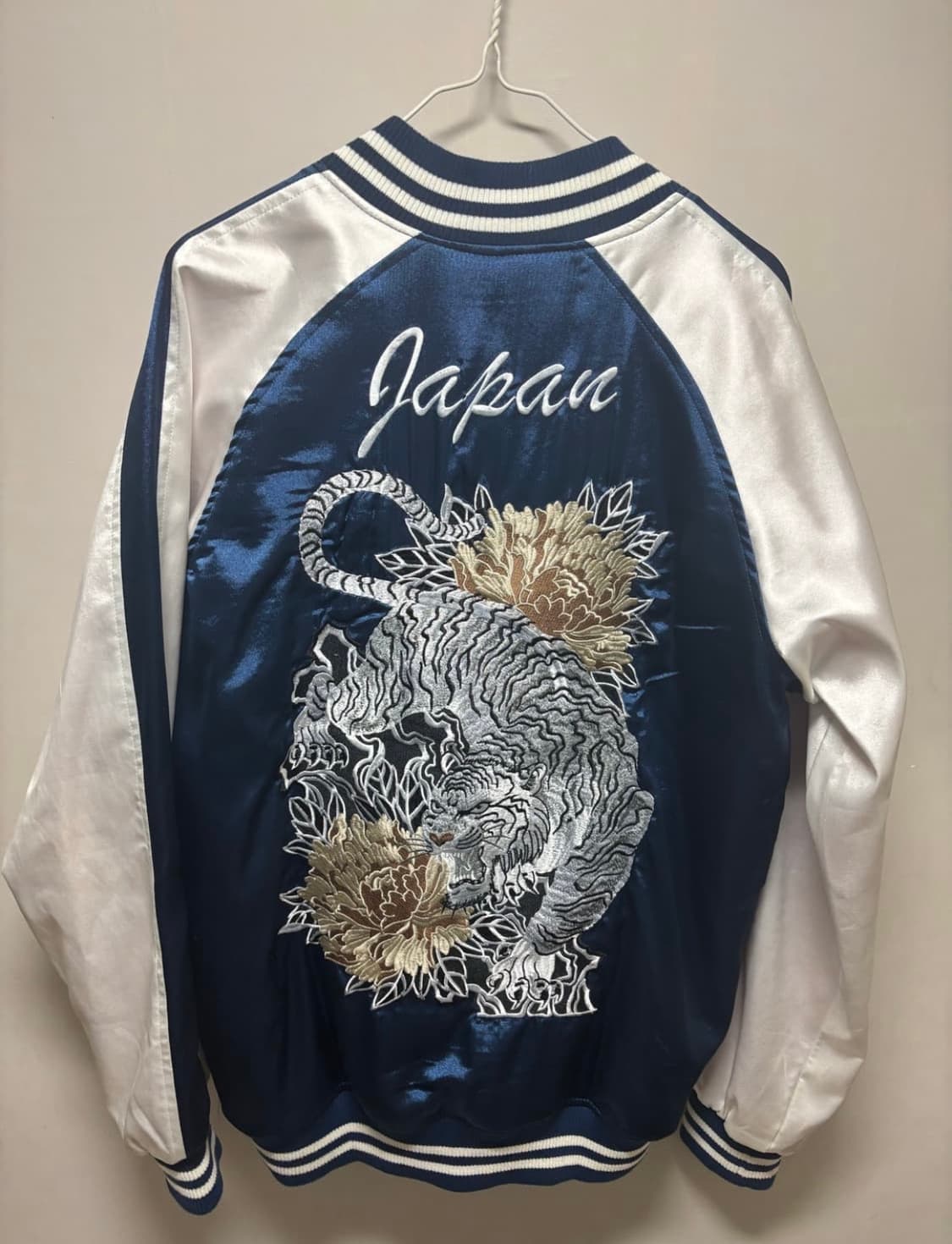 백호 자수 스카쟌 상품이미지2