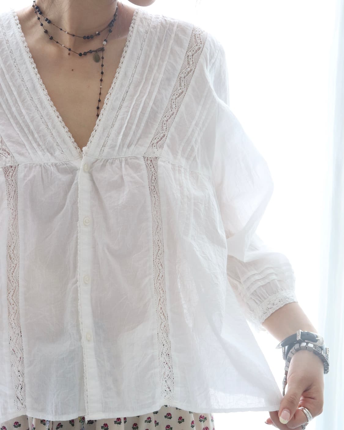 [Beams Boy] White Pintuck Lace Blouse 상품이미지5