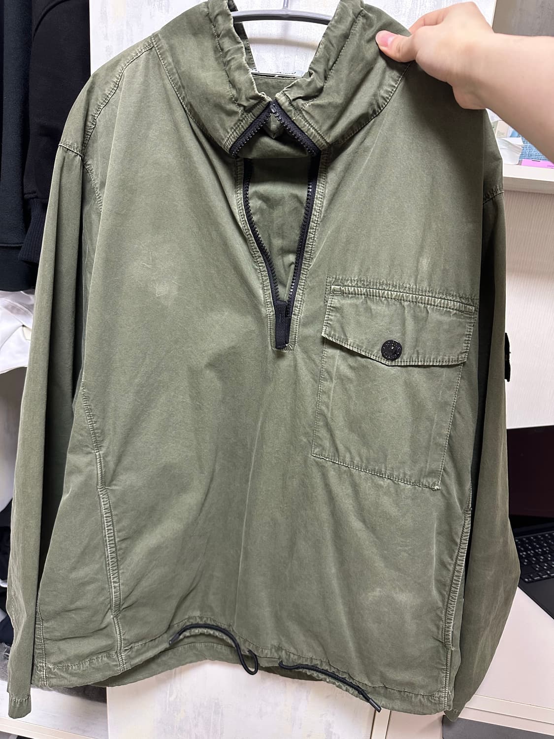 20ss 스톤아일랜드 아노락 카키 상품이미지1