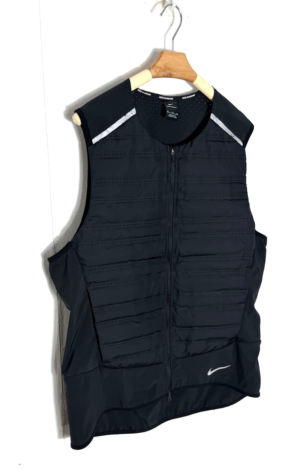 나이키에어로로프트 나이키골프 에어로로프트조끼 베스트 조끼 골프웨어 상품이미지1