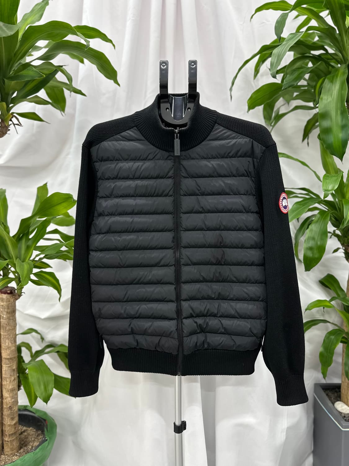 캐나다구스 하이브릿지 니트패딩 L 상품이미지1