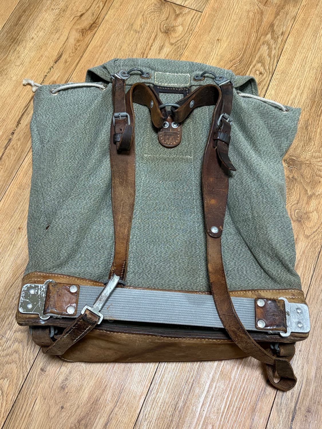     70s 빈티지 군용 rucksack 밀리터리 백팩 상품이미지4