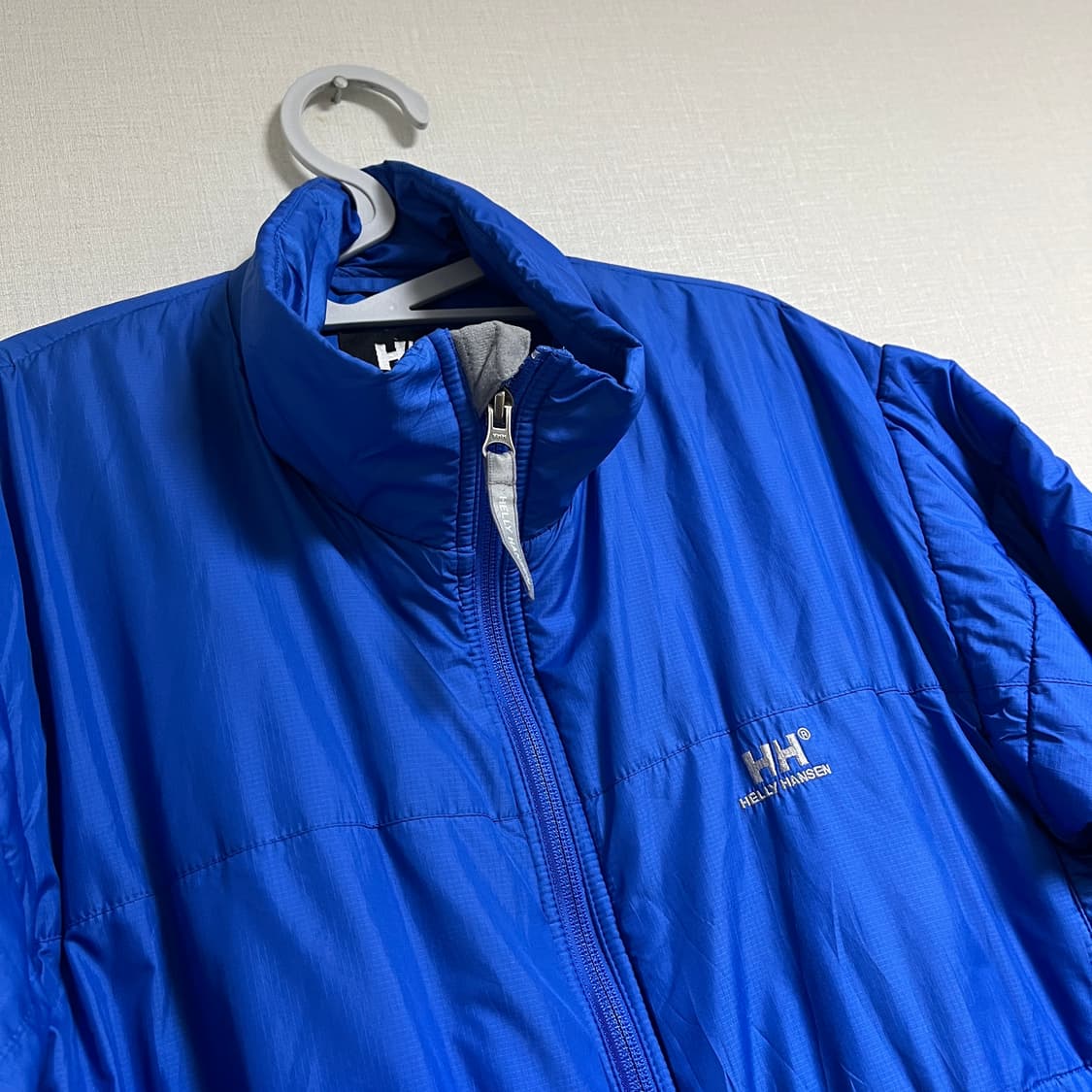 헬리한센 패딩 점퍼 자켓 상품이미지3