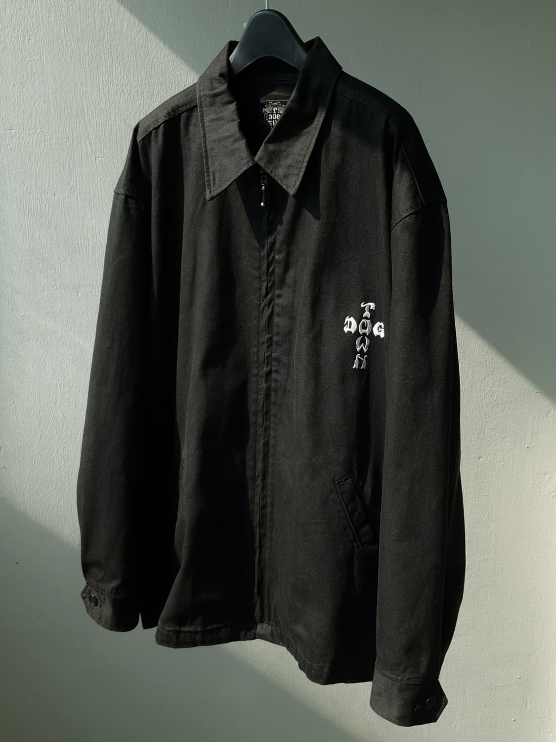 DogTown Drizzler Jacket 상품이미지3