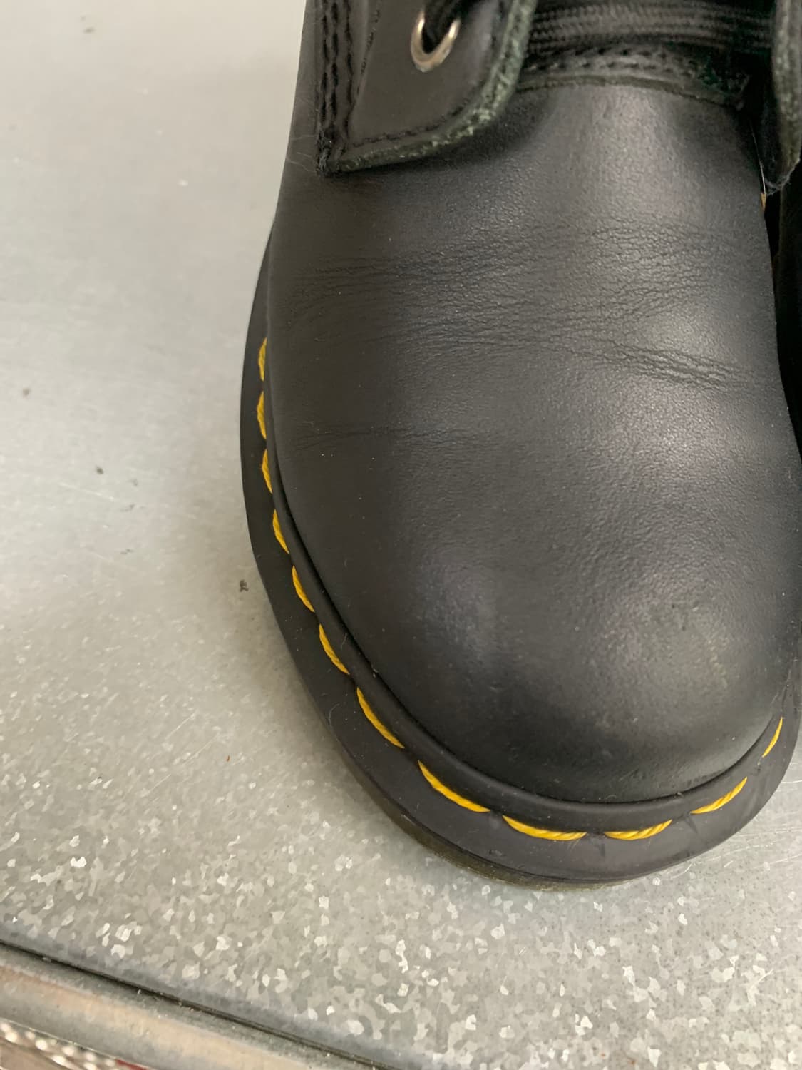 닥터마틴 1460 8홀 부츠 블랙 UK4(230) 상품이미지5