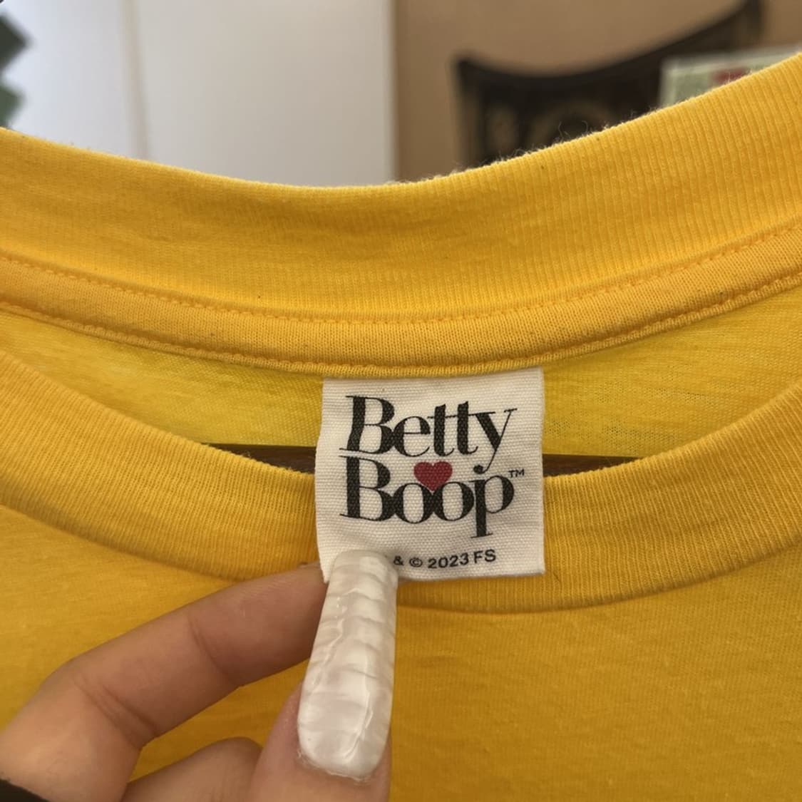 베티붑 올드스쿨 레트로 키치 90's 프린팅 반팔티 F C10981 상품이미지5