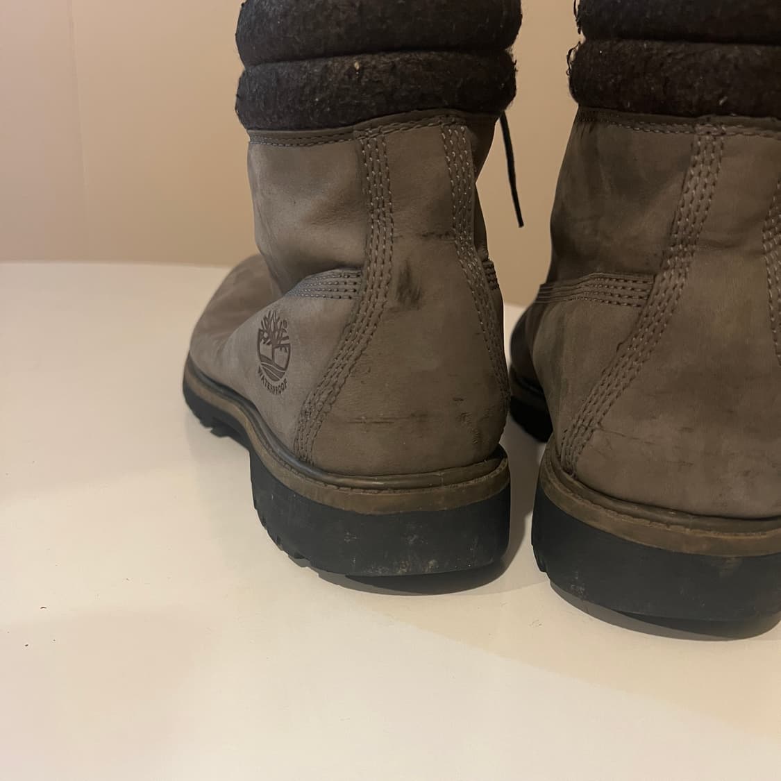 팀버랜드 클래식 6인치 워터프루프 부츠 상품이미지4