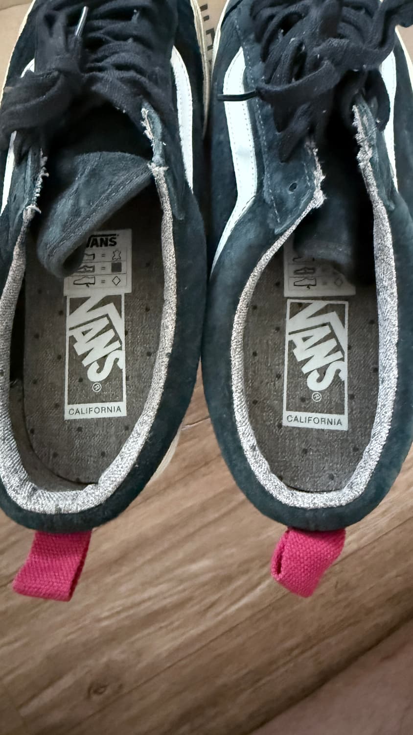 반스 캘리포니아 스웨이드 블랙 운동화 상품이미지5