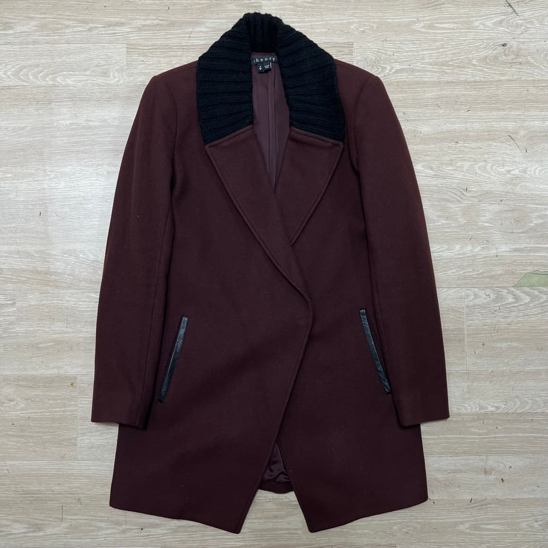 띠어리 여성 니트 트리밍 배색 울 키시미어 코트 [버건디] S/90 상품이미지1