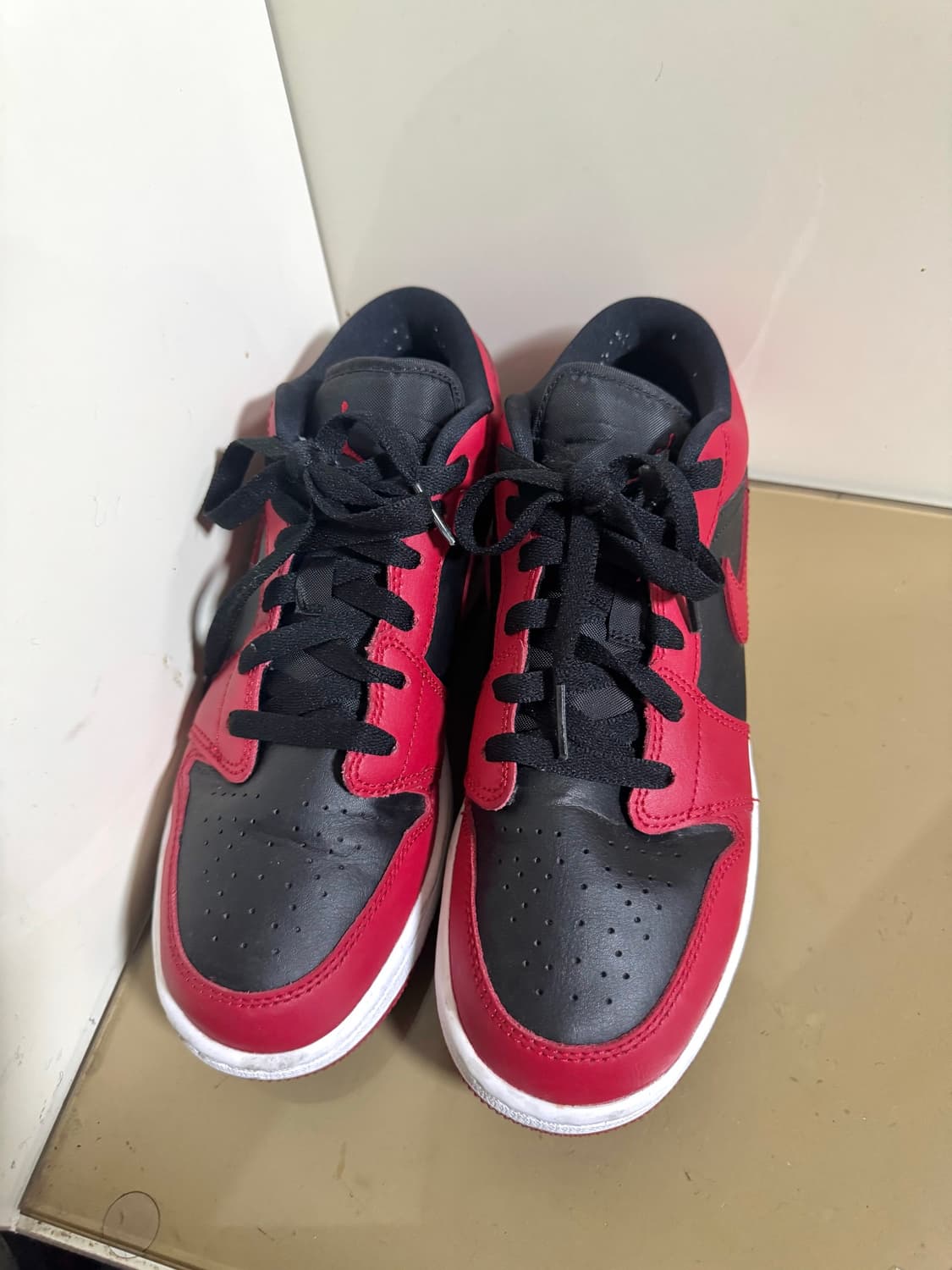 나이키 조던 1 로우 바시티 레드 NIKE JORDAN 1 LOW  상품이미지2