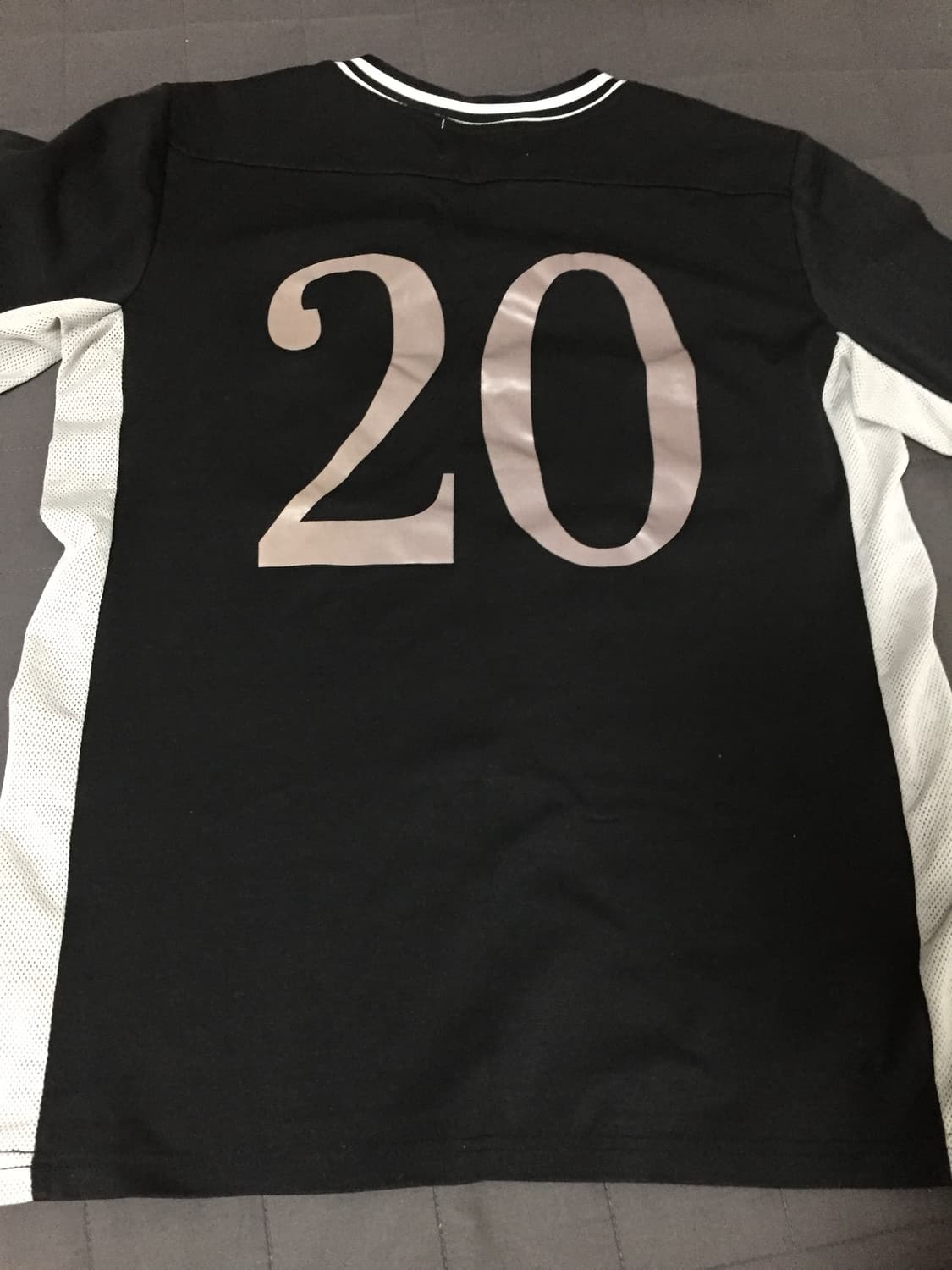 2000 Archives Roses 롱슬리브 블랙 카모 롱슬리브 상품이미지3