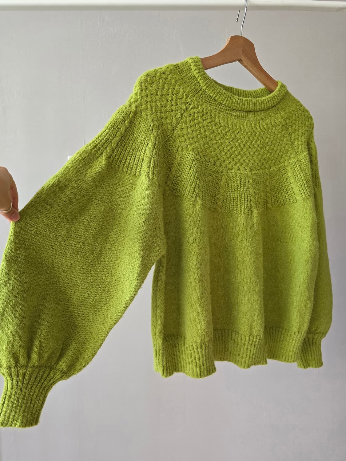Denifits 연두 벌룬소매 니트  상품이미지7