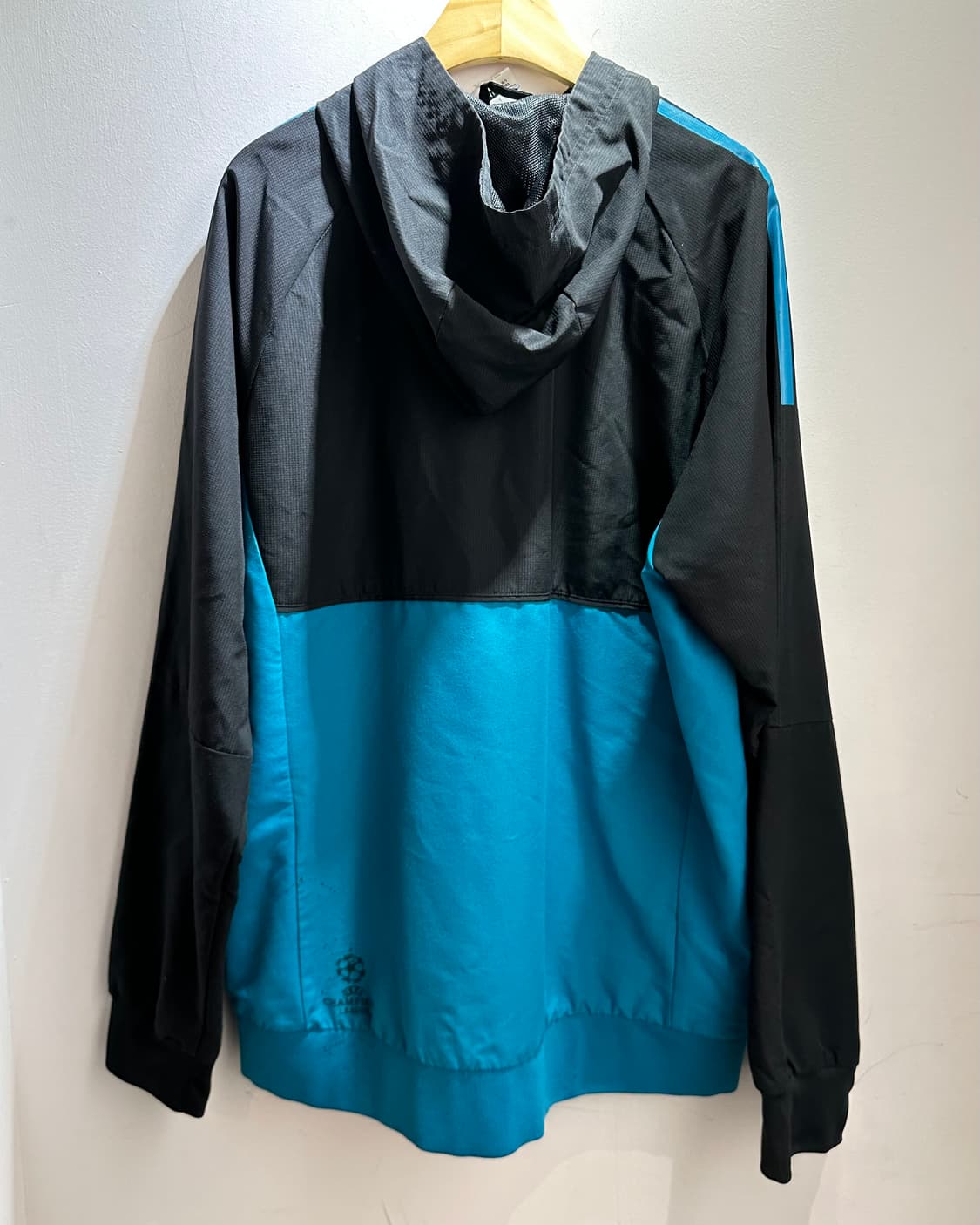 L 아디다스 레알마드리드 블루블랙 바람막이 상품이미지3