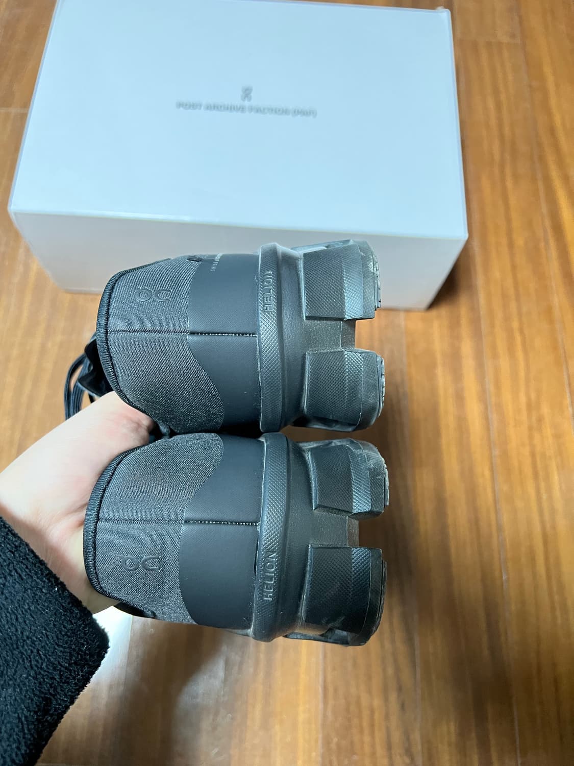 [265] 파프 x 온러닝 클라우드 몬스터2 블랙 상품이미지4