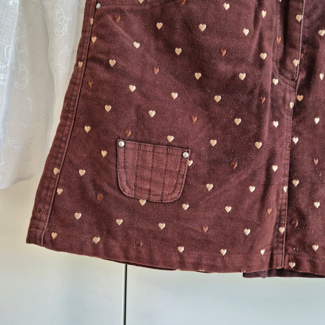 코코아 하트 자수 미니 스커트 상품이미지3