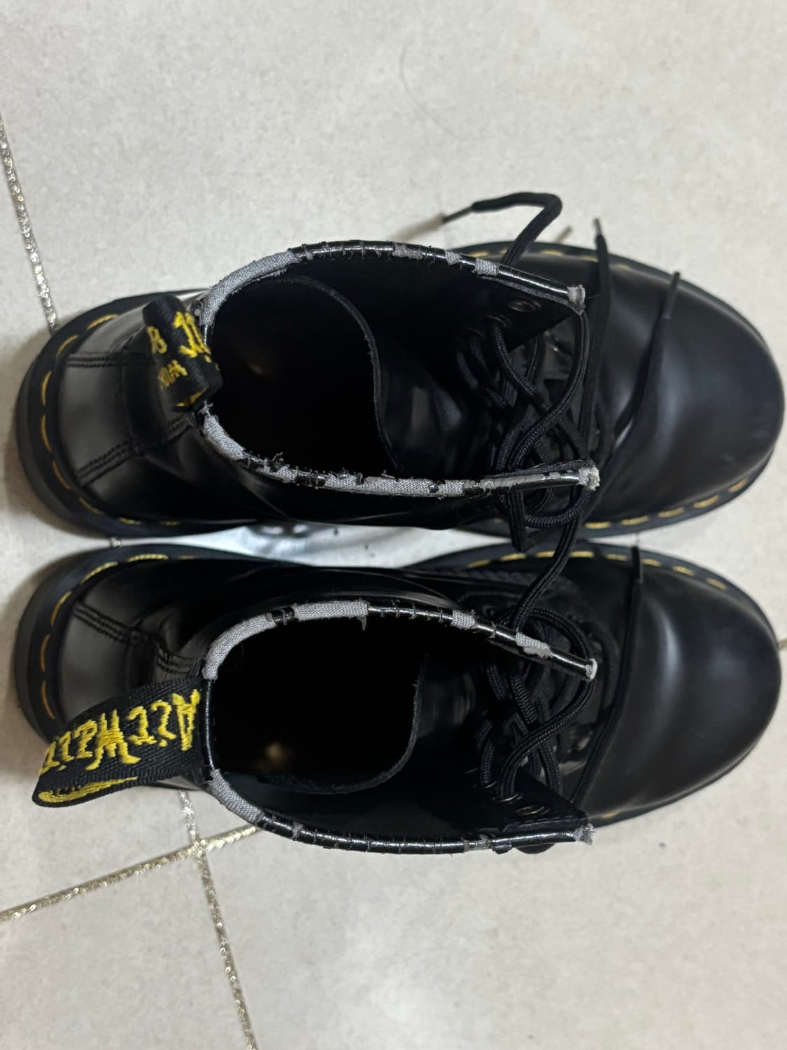 닥터마틴 1460 8홀 240-5 상품이미지7