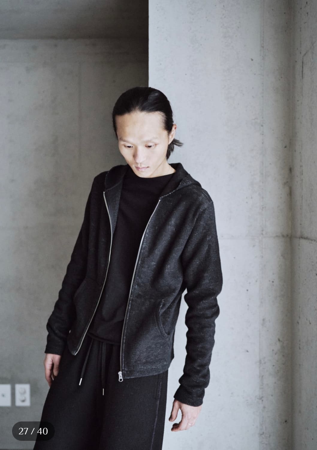 [새상품] Textured Hoodie Zip Black 1 size 상품이미지2