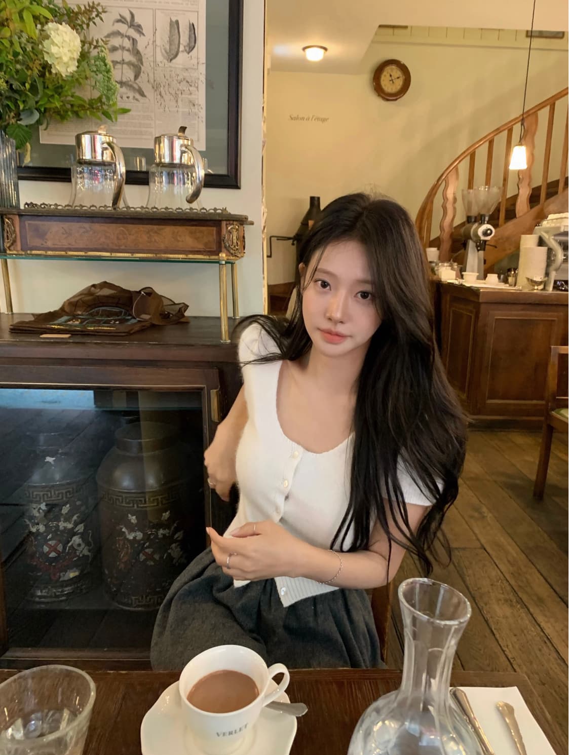 리즈 리아라쿤니트가디건아이보리새상품 보헤미안서울더티스낫유어로즈쓰리타임즈 상품이미지1