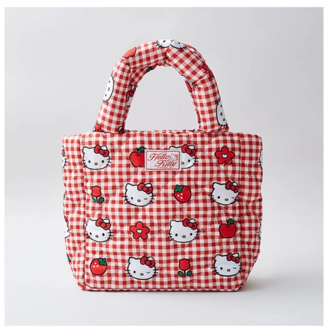 (새제품)스파오X헬로키티 퀄팅 가방 상품이미지5