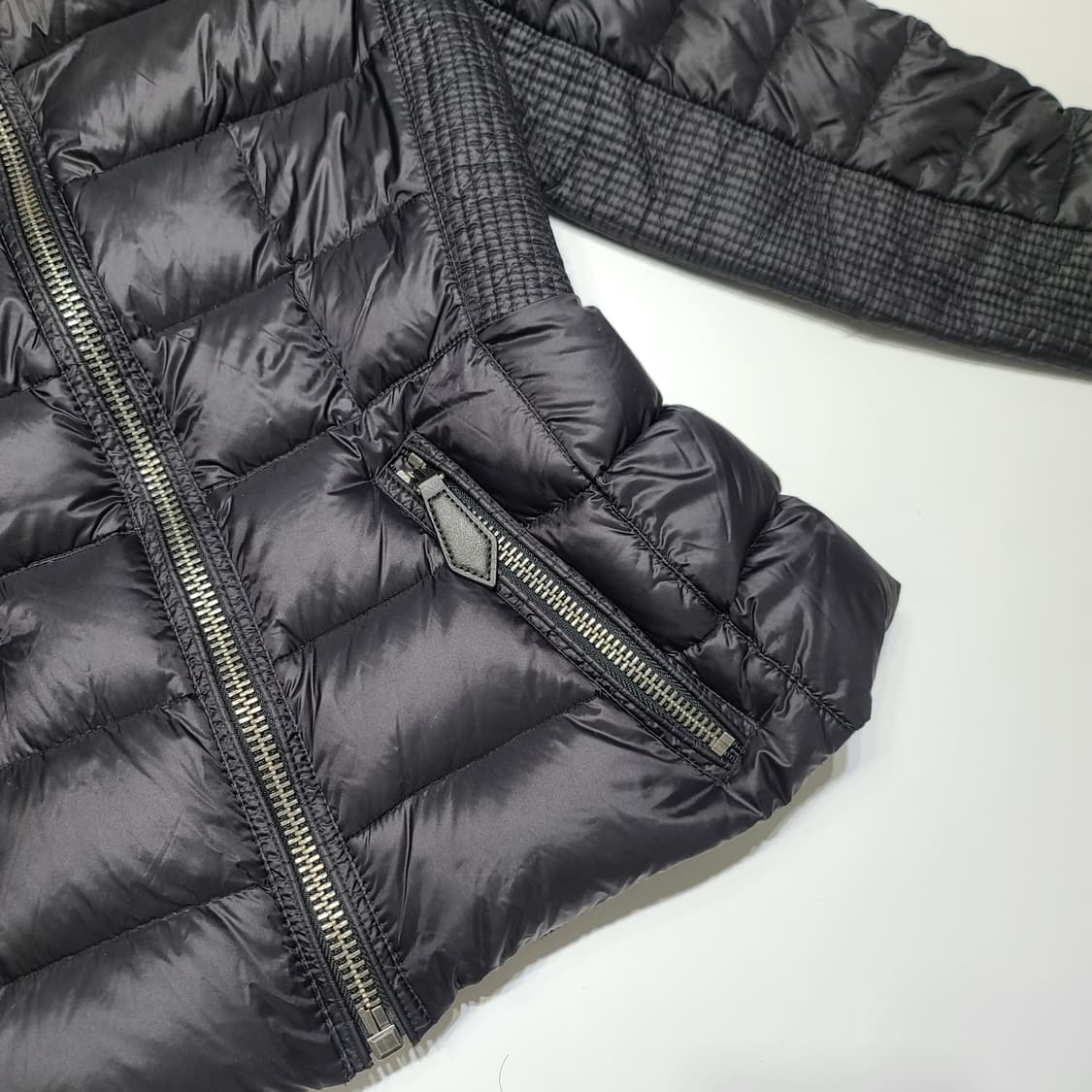 버버리 경량 패딩[S] 상품이미지3