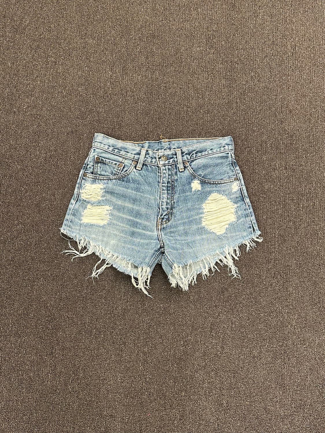 30)리바이스 빈티지 여성 데미지 워싱 데님 쇼츠 상품이미지4