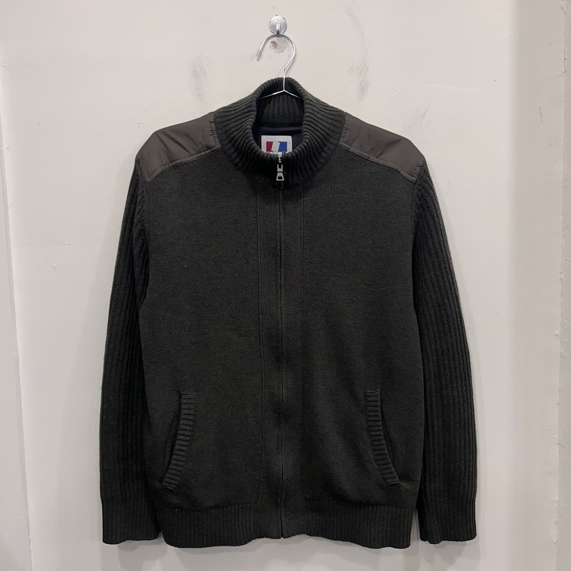 까르테 블랑슈 숄더패치 울 하이넥 니트집업 상품이미지2