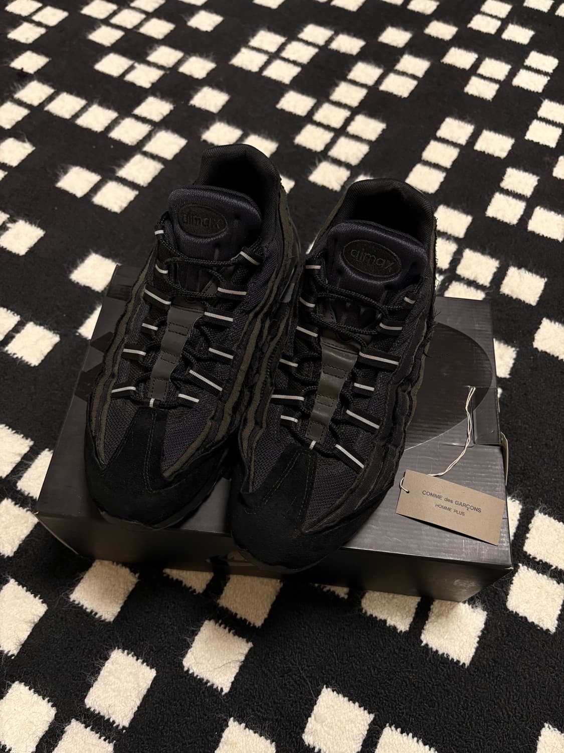 285 꼼데가르송 나이키 에어맥스95 블랙 올검 옴므 플러스 꼼데 cdg 상품이미지2