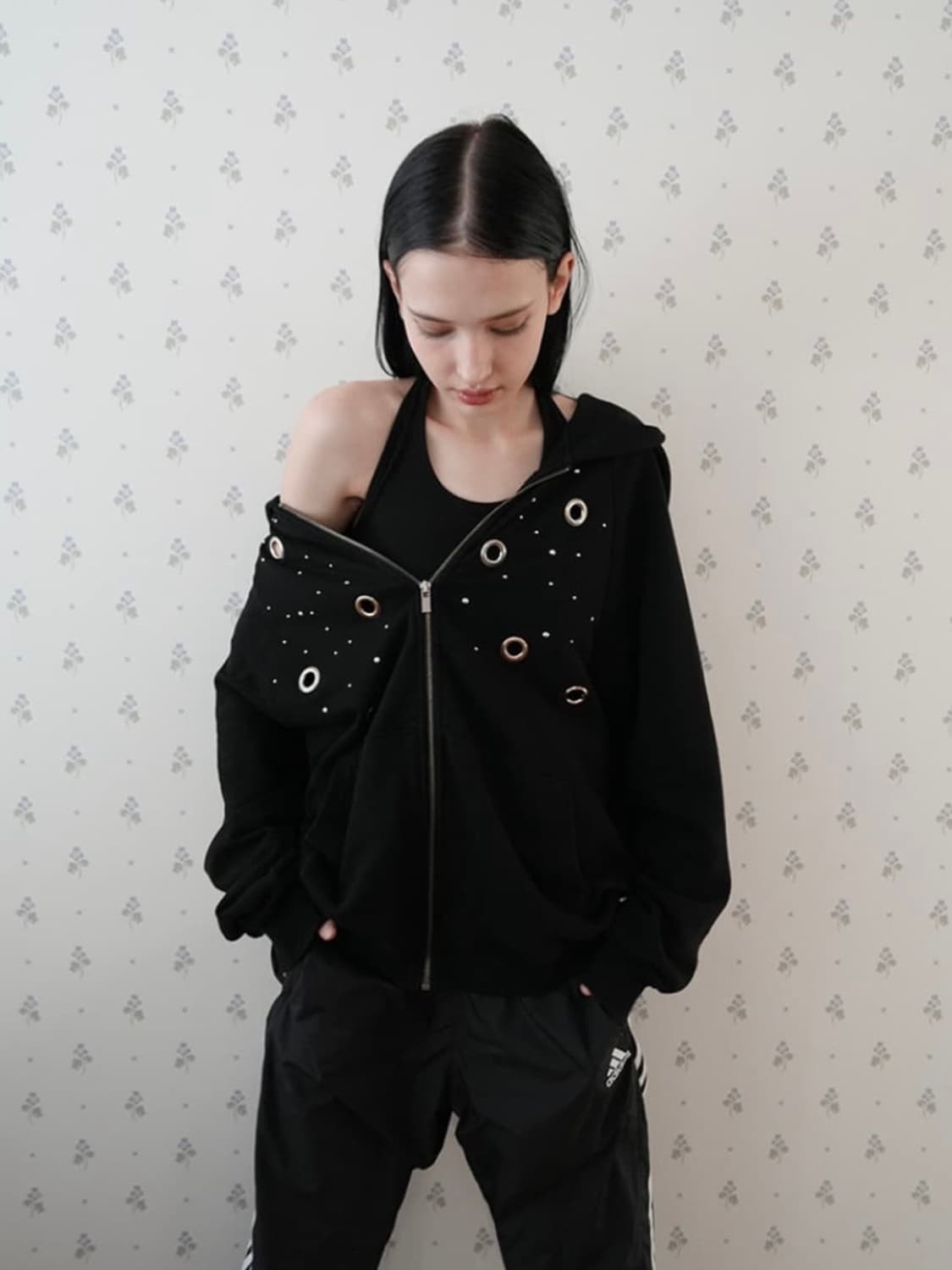 페인츄얼 스터드 써클 링 후드집업 블랙 상품이미지1