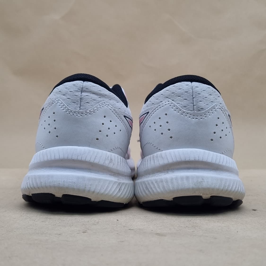 아식스 젤 컨텐드 8 익스펜스 남성 런닝화 265 상품이미지4