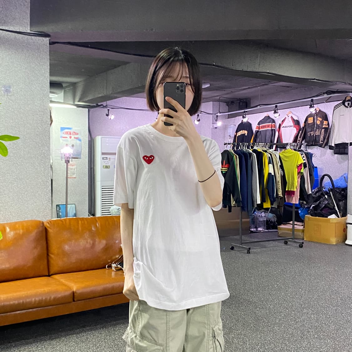 꼼데가르송 레드와펜 화이트 반팔티 B4642  상품이미지1