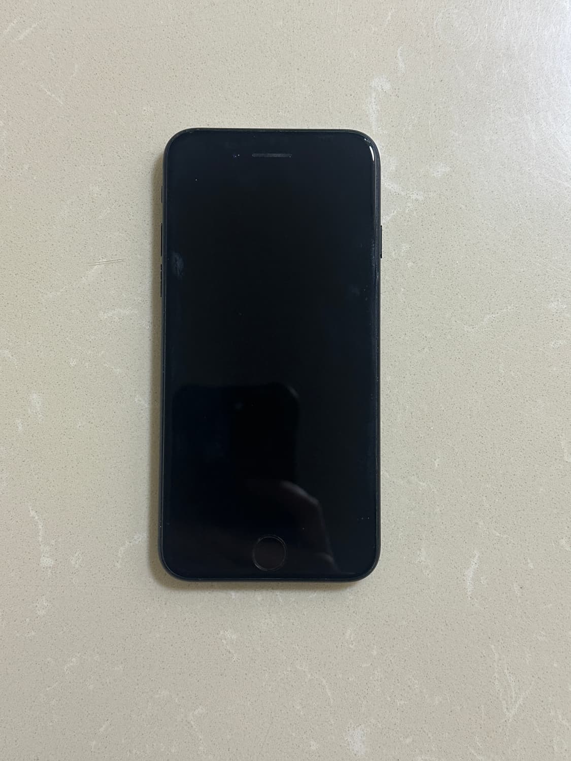 <박스, 케이스 포함> 아이폰 7 매트블랙 32gb 판매 상품이미지2