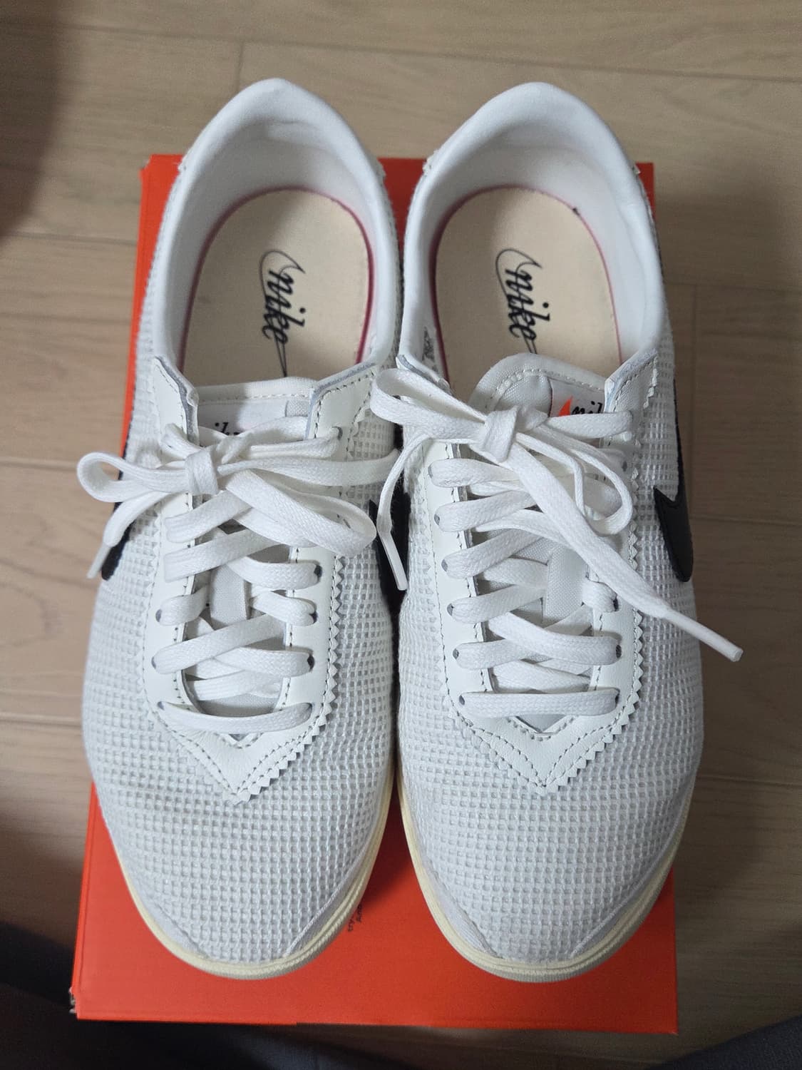 나이키 아스트로그래버 텍스타일 240 상품이미지2