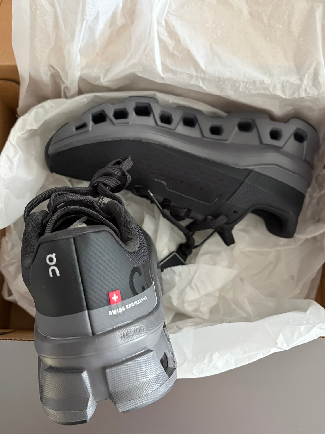 온러닝 크라우드 몬스터 마그넷 (w) 220 상품이미지4