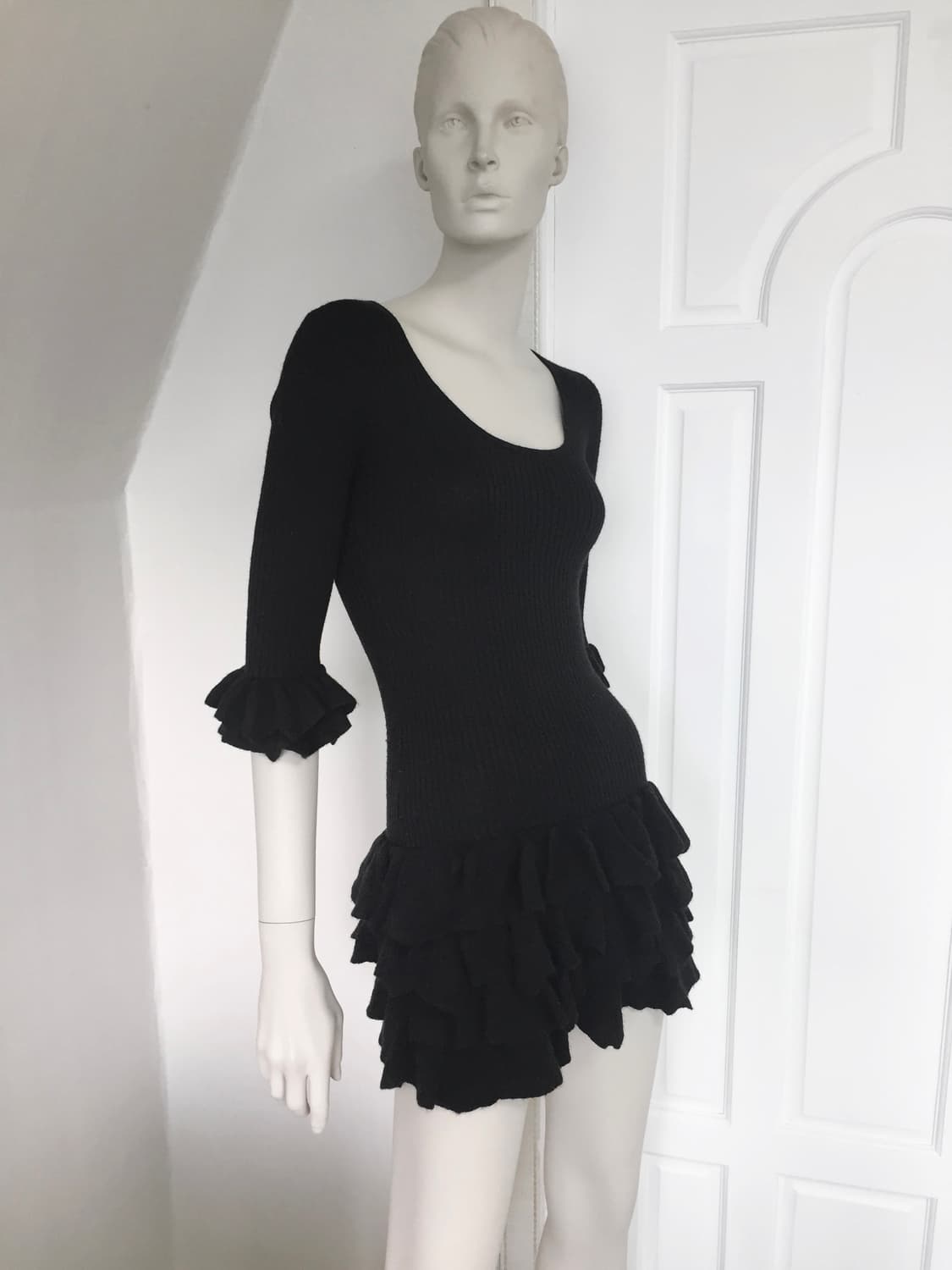 Japanese Ruffled Knit Dress 상품이미지1