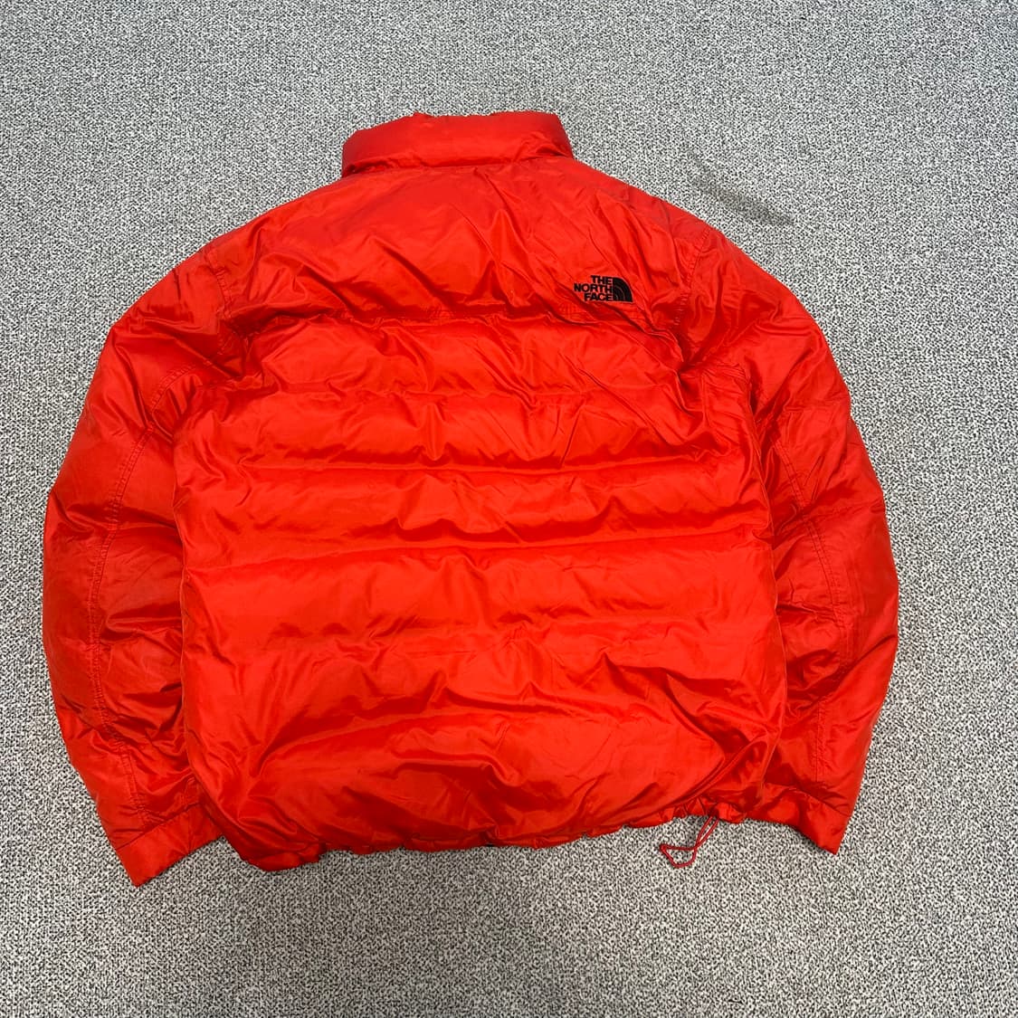 노스페이스 오렌지 패딩 상품이미지3