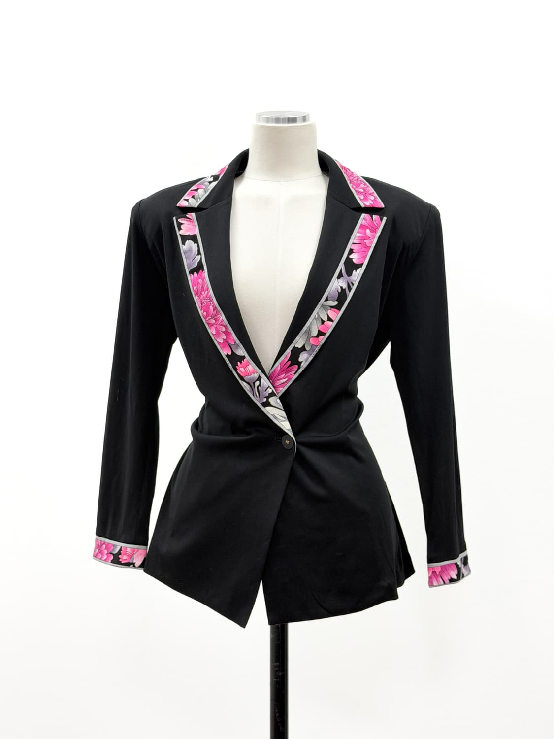 레오나드 플라워 포인트 자켓 상품이미지1