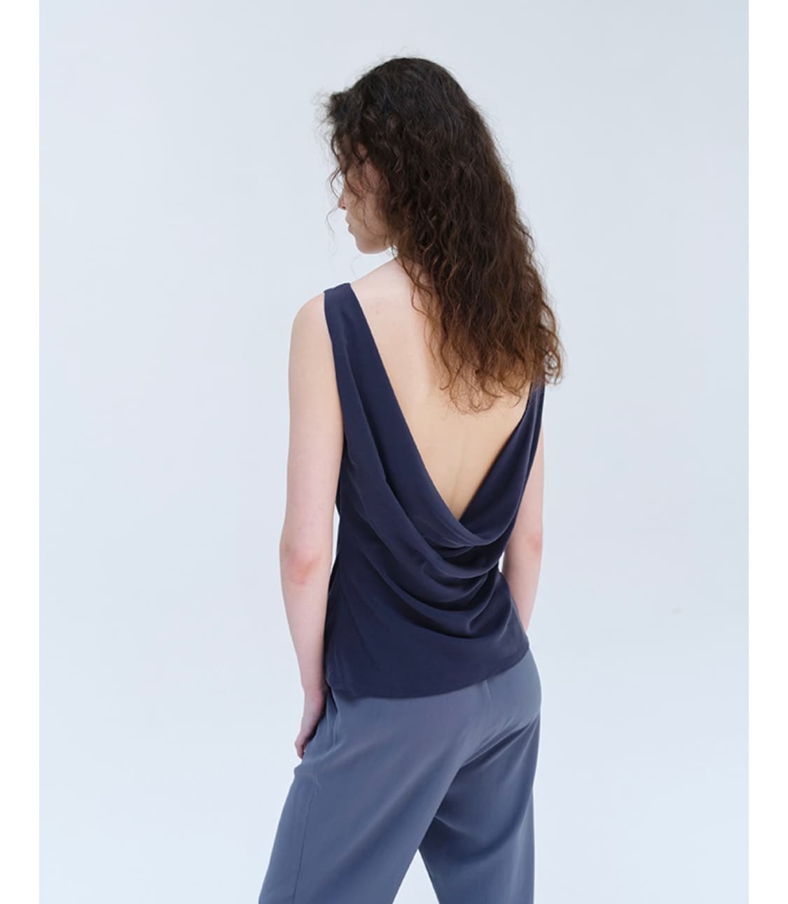 리포스 repos 백 드레이프 슬리브리스  상품이미지1