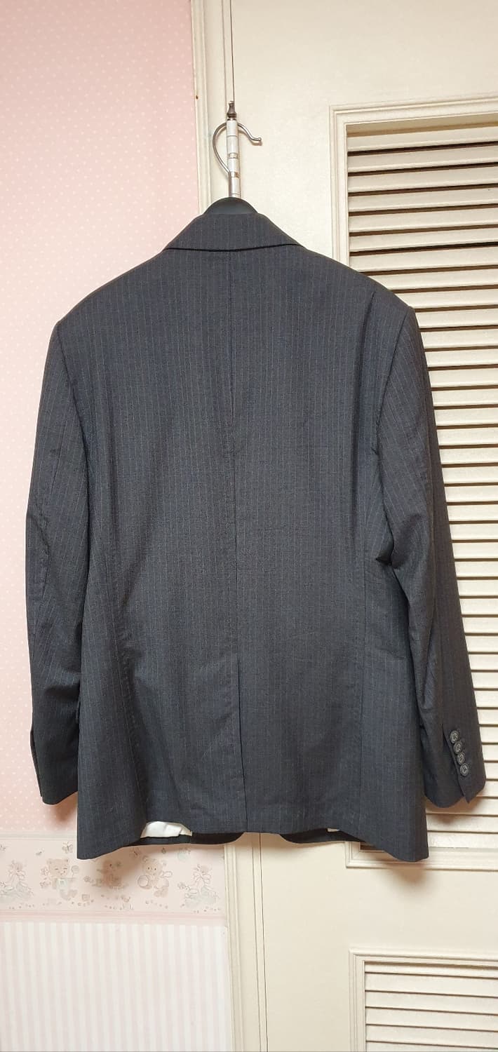 [명품/새상품] 디스퀘어드2 핀스트라이프 수트 (얇은 춘추용/48사이즈) 상품이미지2