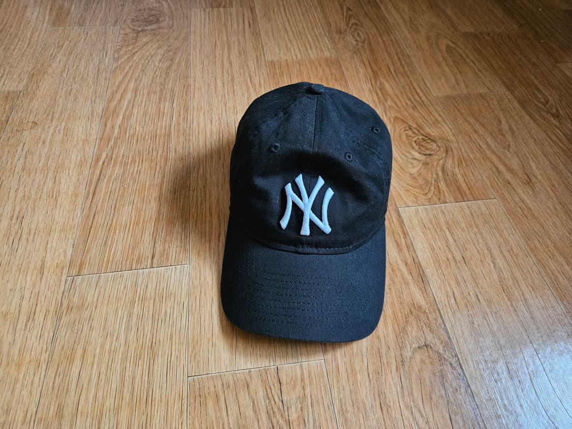 모마 뉴에라 양키스 블랙  상품이미지1